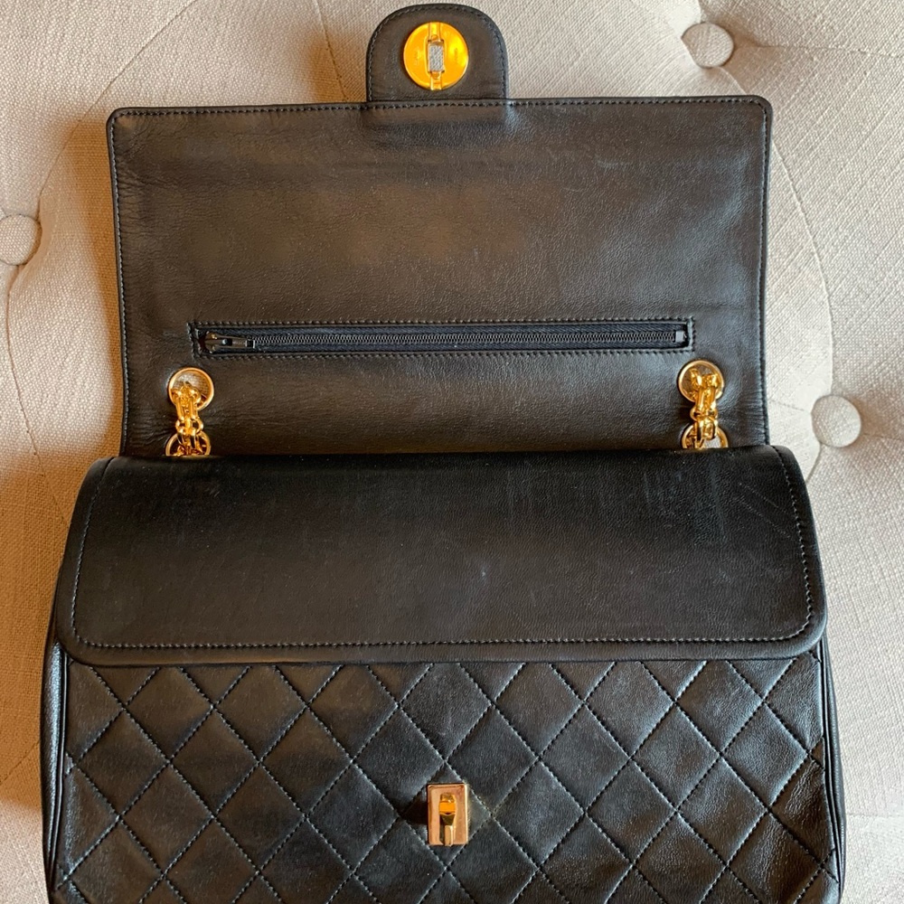 Beautiful Vintage Mademoiselle Chanel Medium Double Flap - Black Lambskin - Picture 6 of 16